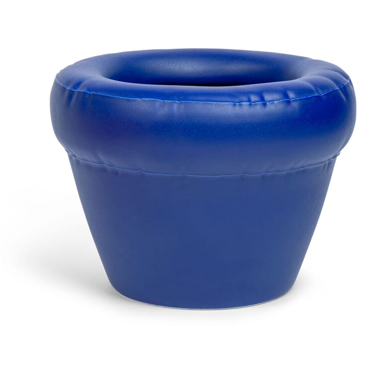 Pierre planter, Dark blue
