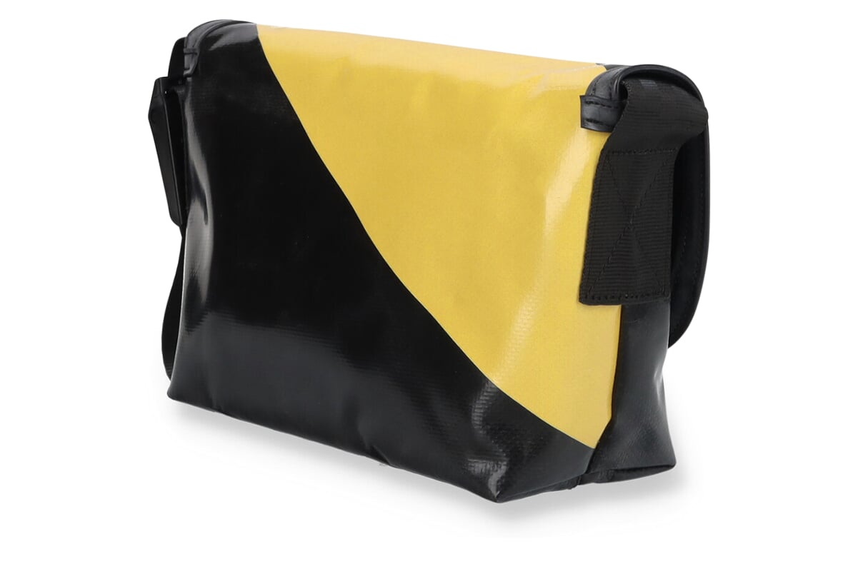 FREITAG F41バッグ イエロー/ブラック HAWAII FIVE-O Shoulder bag F41 Hawaii Five-O, 4081479 black | Manufactum