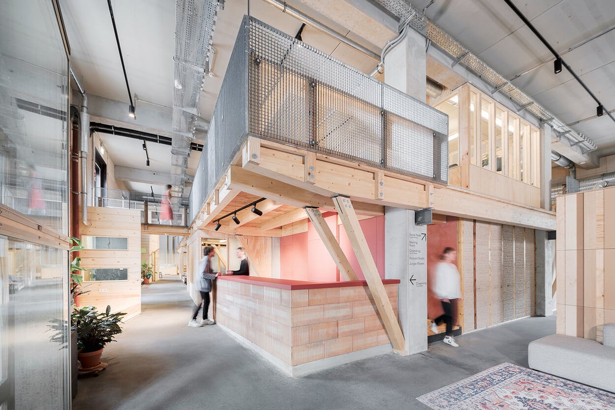 Keeping things moving: For Berlin’s CRCLR Haus, a warehouse from the Gründerzeit era was renovated and expanded—using recycled and renewable materials.