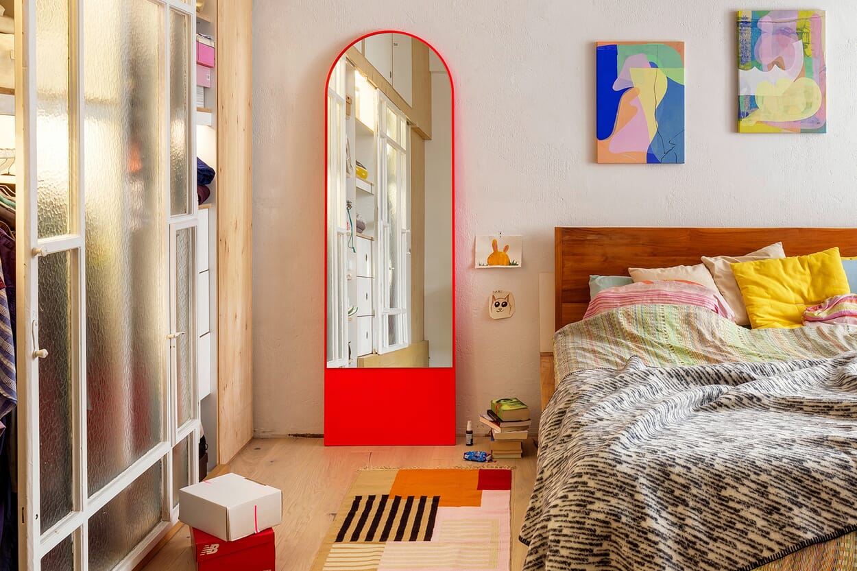 Luminous trendsetters