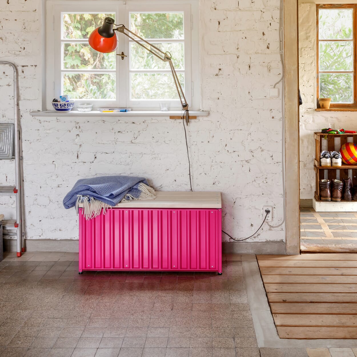 Bankbrett zu Container DS