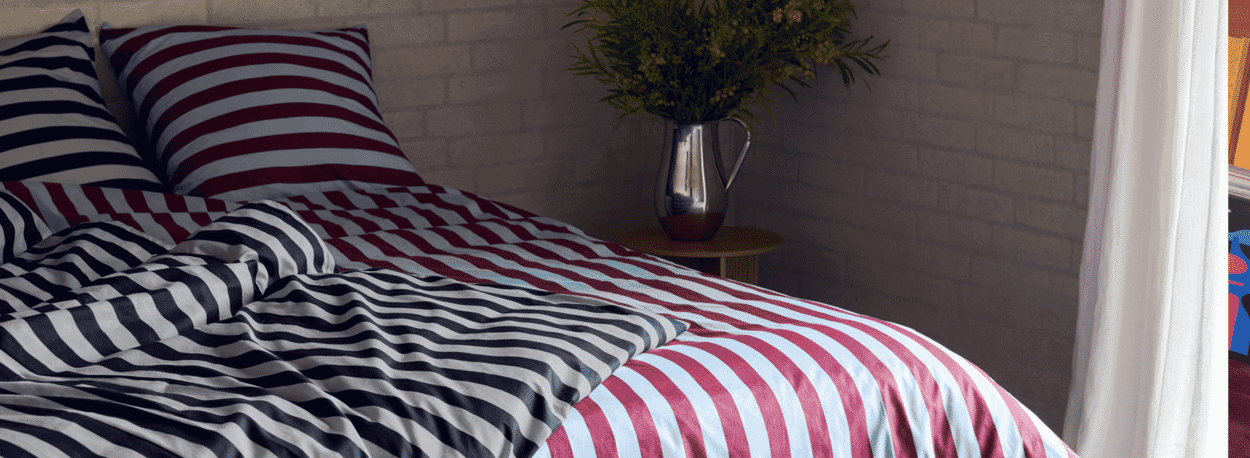 COLORFUL ALTERNATING BATH