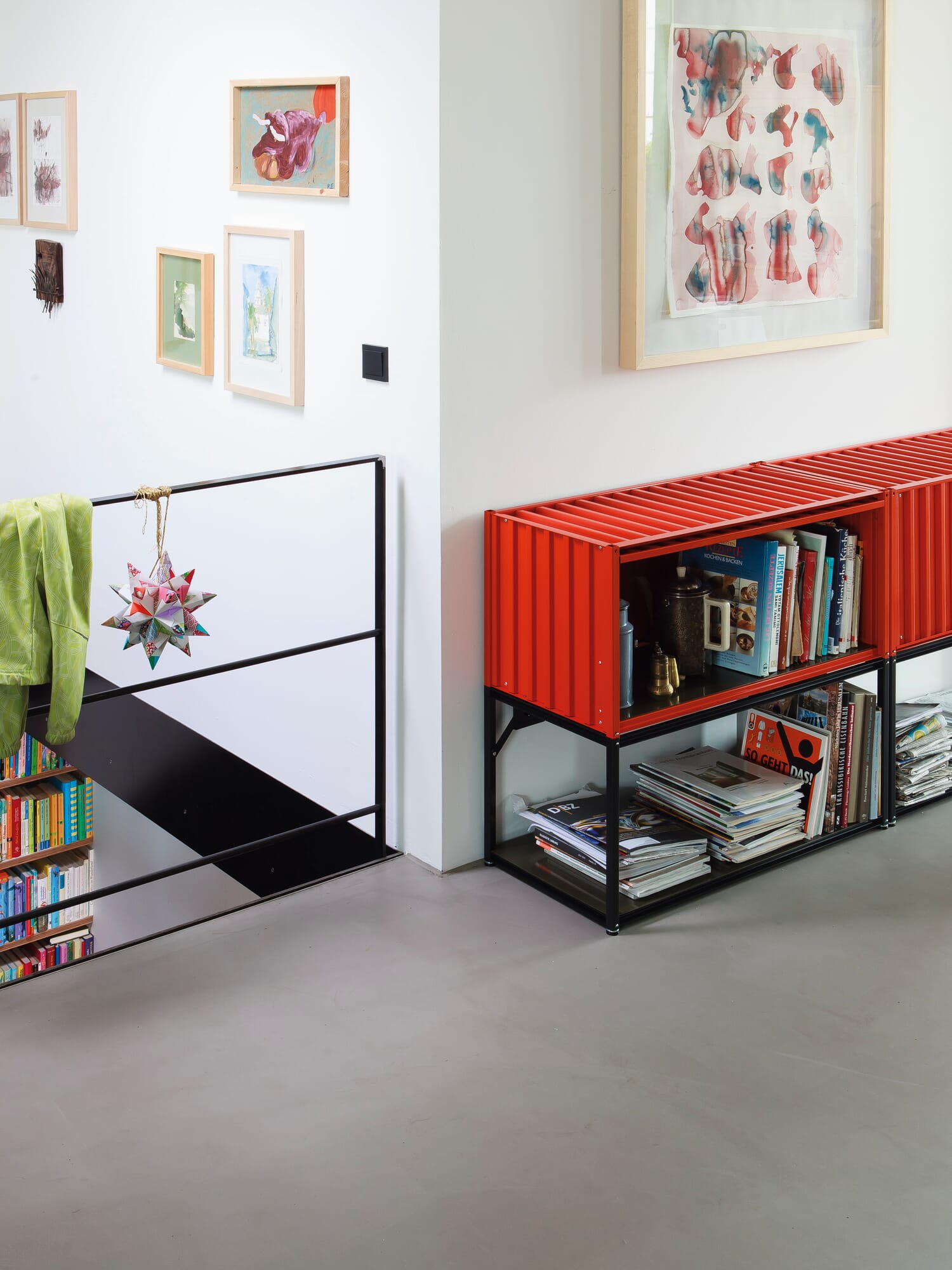 Container DS, RAL 2001 Red orange | Manufactum
