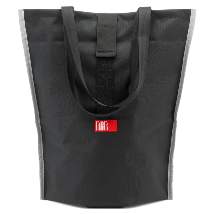 Wheeled bag consumption
